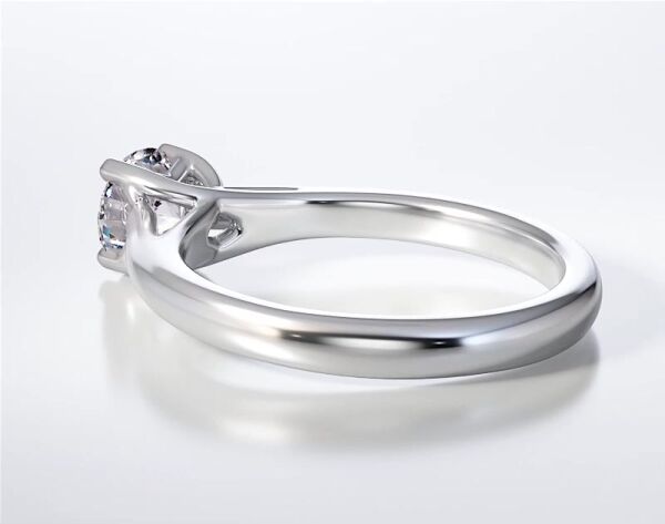 SOLITAIRE RING ENG095